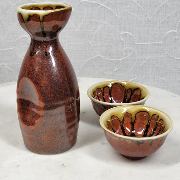 Vintage Ceramic Sake Set Brown Floral Motif Glazed Carafe Cups 3 Piece Set - Picture 2 of 16